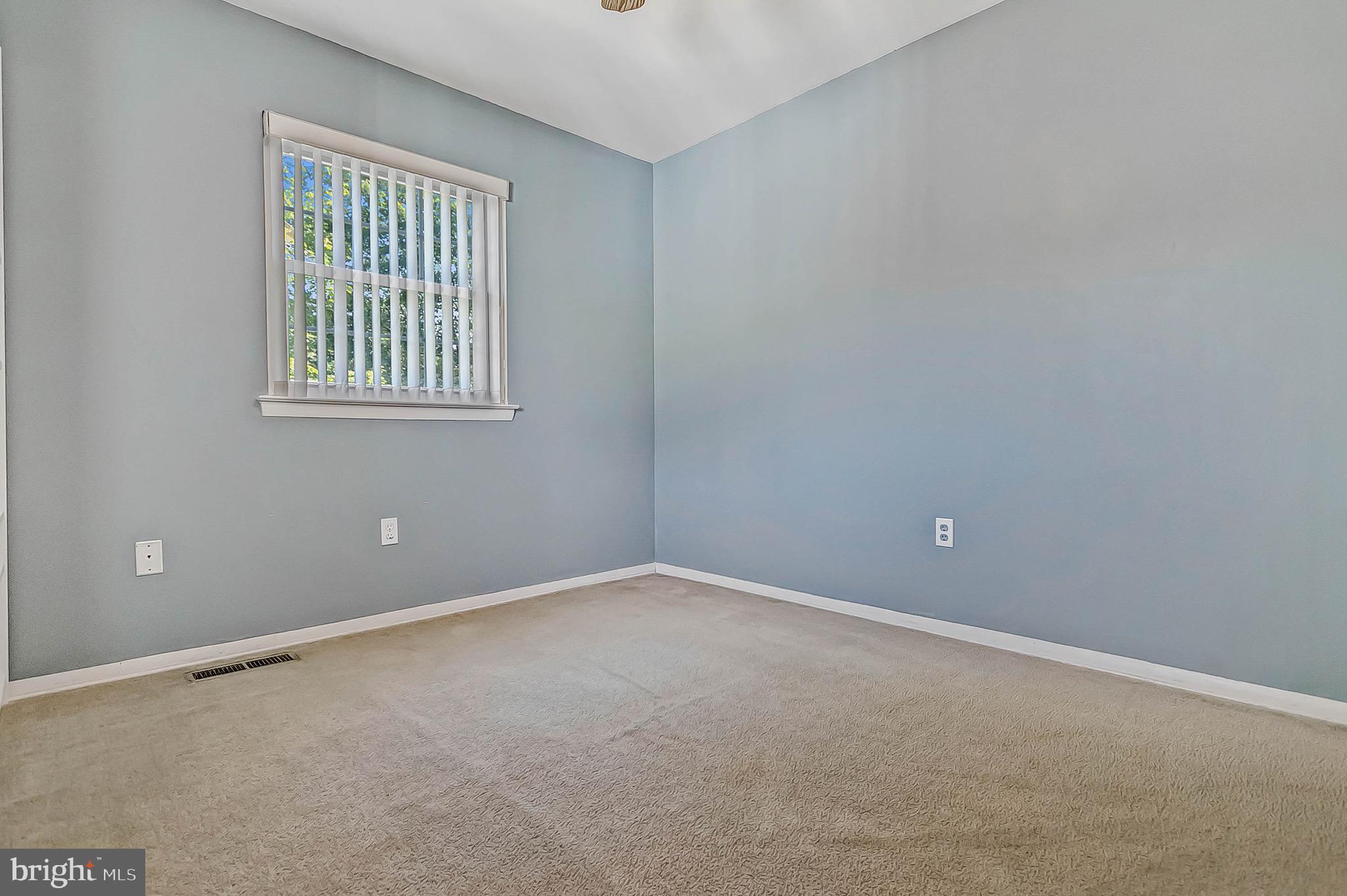 BURGUNDY ESTATES - Residential