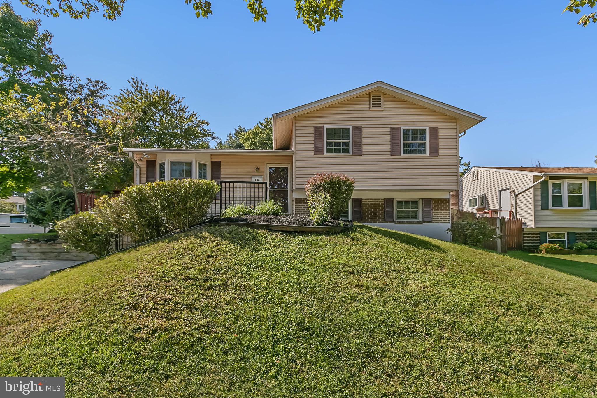 BURGUNDY ESTATES - Residential