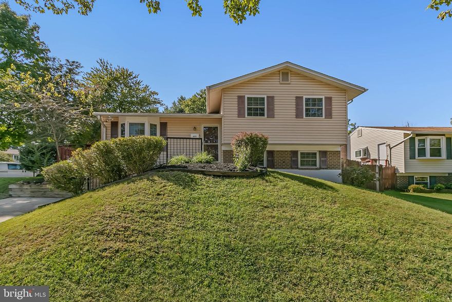 Priced to sell quickly and property is being sold AS- IS condition.  Ready to move in home with 3 bedrooms, 2 full bath and 1 half bath. Fully fenced  backyard with a deck and patio. Upper level-  3 bedrooms and 2 full bathrooms. Main level- kitchen with breakfast area, dining and family room.  Lower level- large recreational room, laundry room and half bath.  Easy access to Route 355, I -270 , Civic park, Rockville town square and the Metro station. Sellers offer $5000 credit to buyer's closing cost / home upgrades.