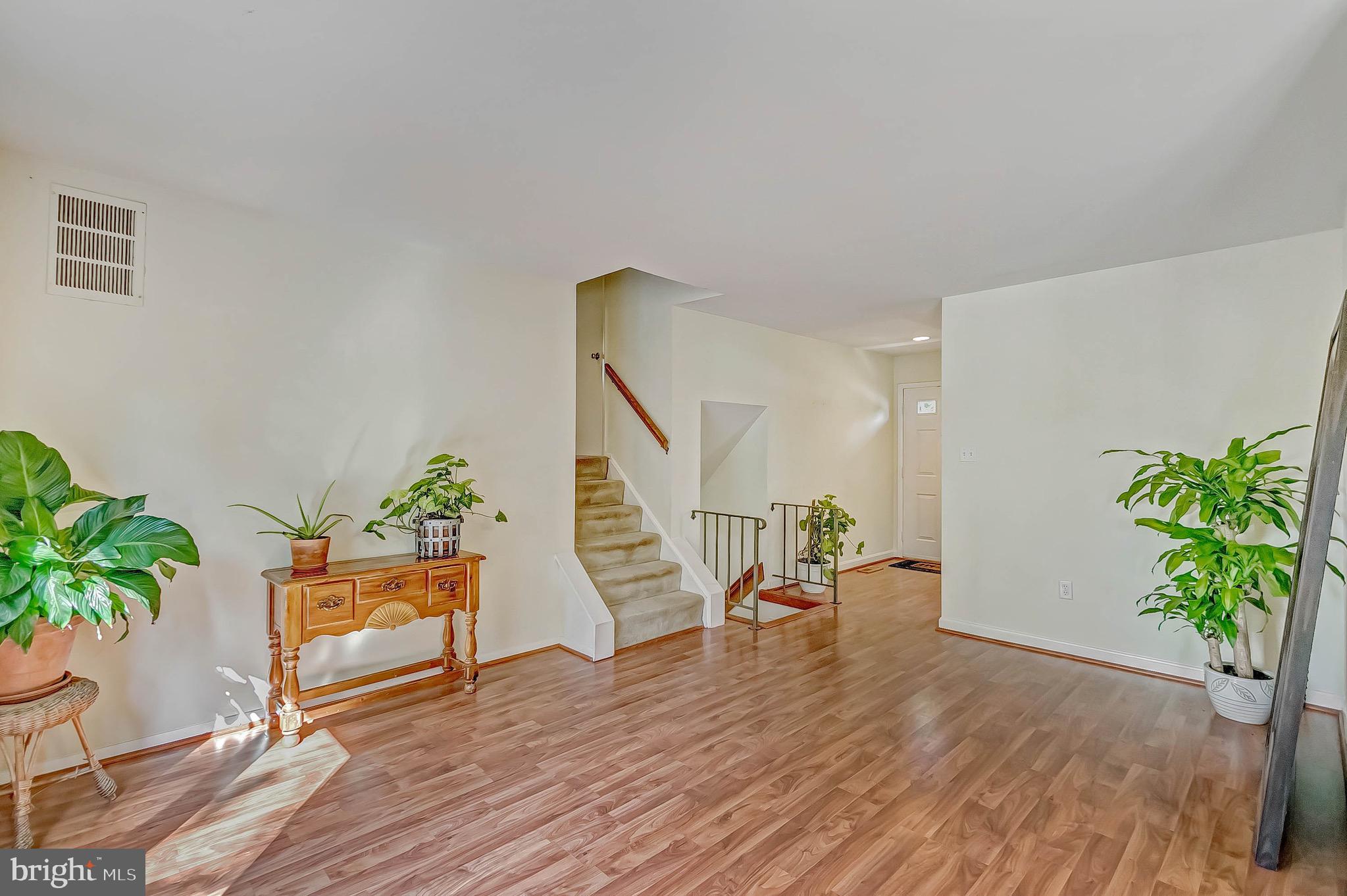 BURGUNDY ESTATES - Residential