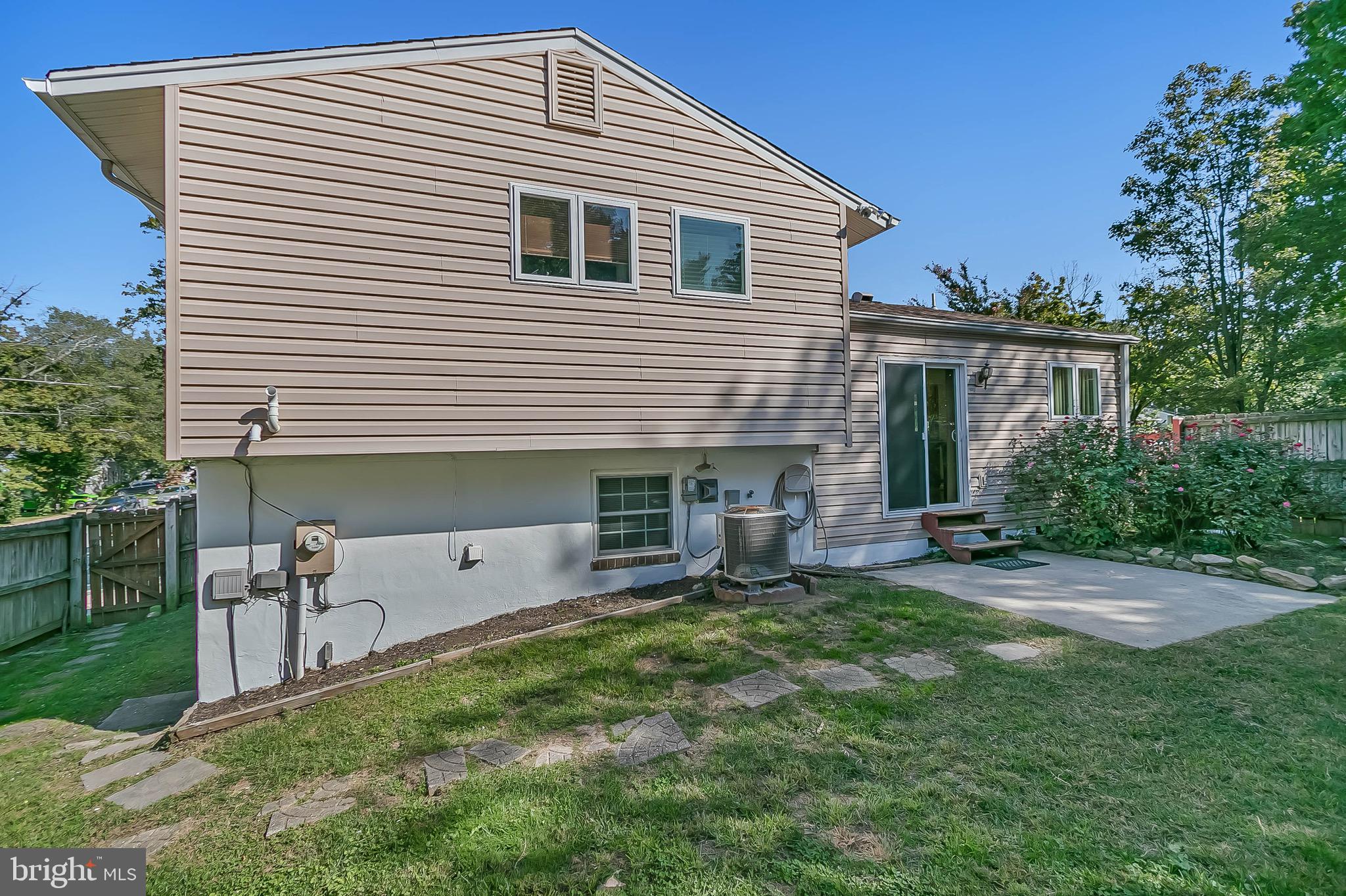 BURGUNDY ESTATES - Residential