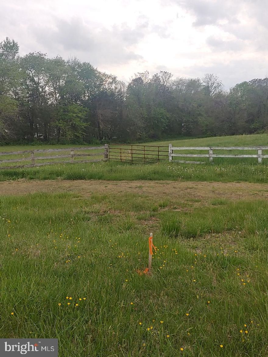 Ready to Build Your Dream Home
Discover this exceptional 2.41-acre property in sought-after Culpeper—the perfect canvas for your dream home. With gently rolling topography and dual access points, this premium lot offers both convenience and privacy.
Prime Location
Perfectly positioned between Culpeper and Warrenton, enjoy the best of both worlds: peaceful country living with easy access to shopping, dining, and essential services. Commuters will appreciate the straightforward routes to major thoroughfares.
Percs for a 4 -5 bedroom conventional gravity flow system.  This lot has state road frontage on rixeyville Rd and Muddy Run.