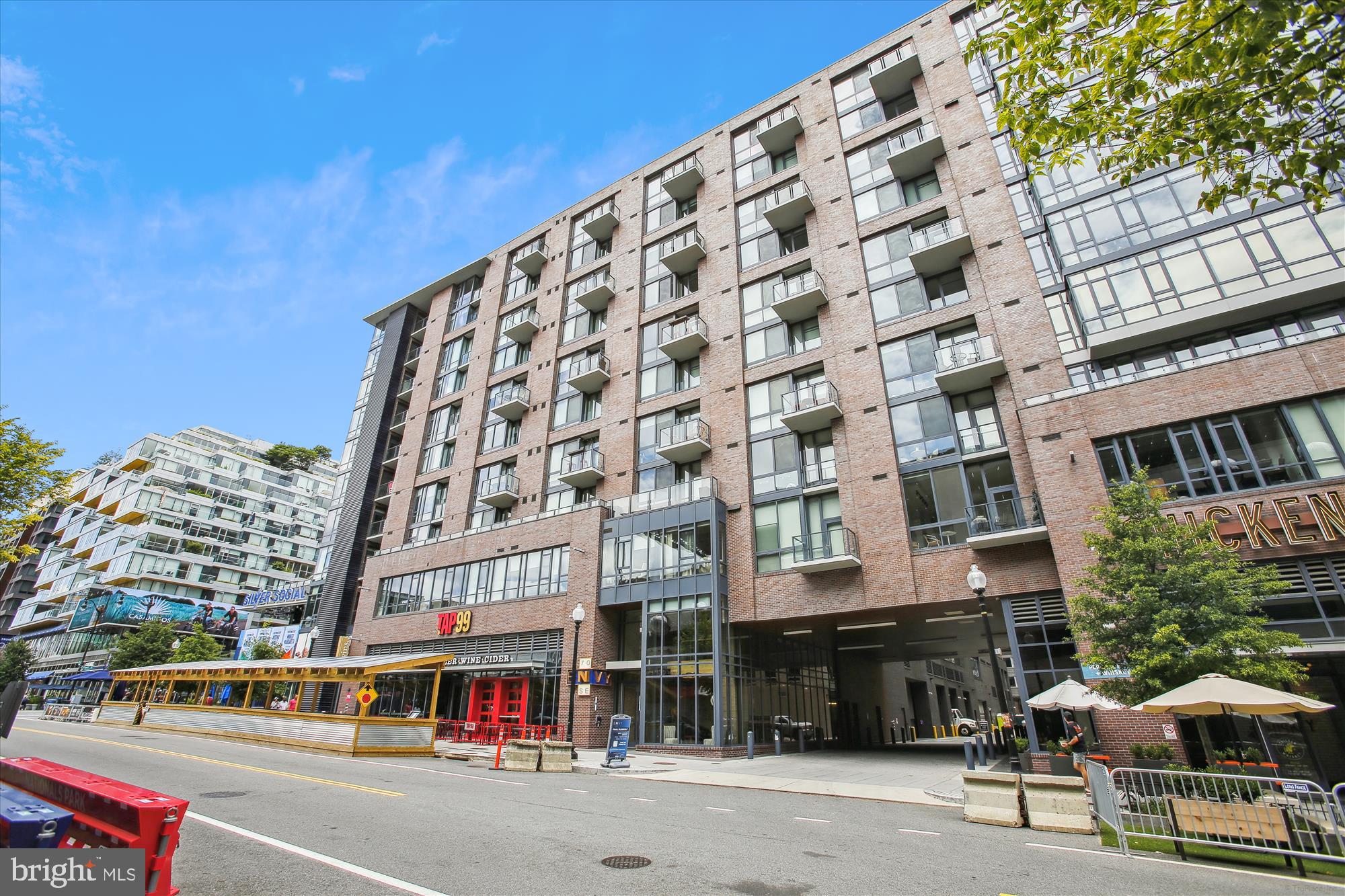 70 N STREET SE N814