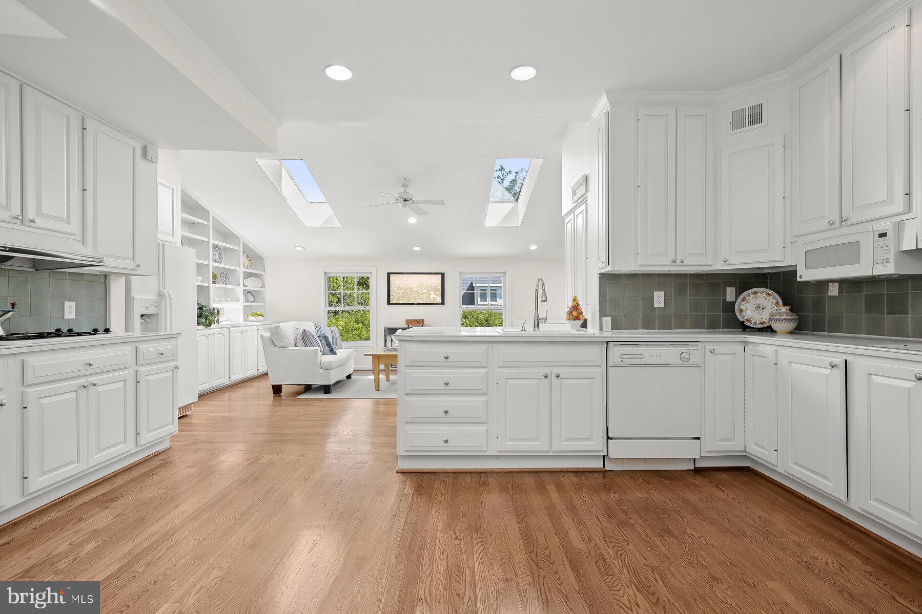 WESLEY HEIGHTS - Residential