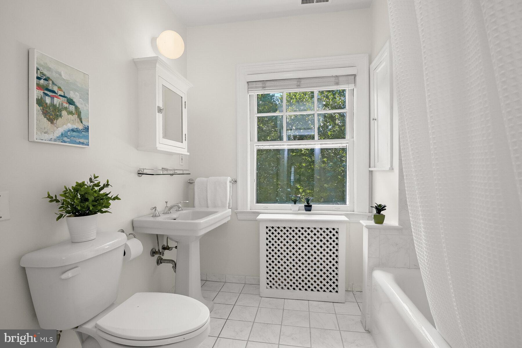 WESLEY HEIGHTS - Residential