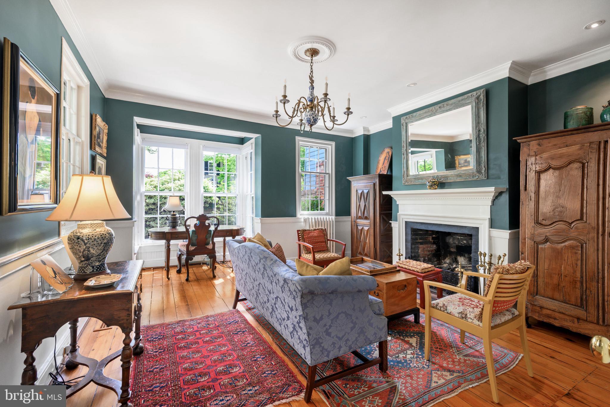 HISTORIC OLD TOWN - Residential