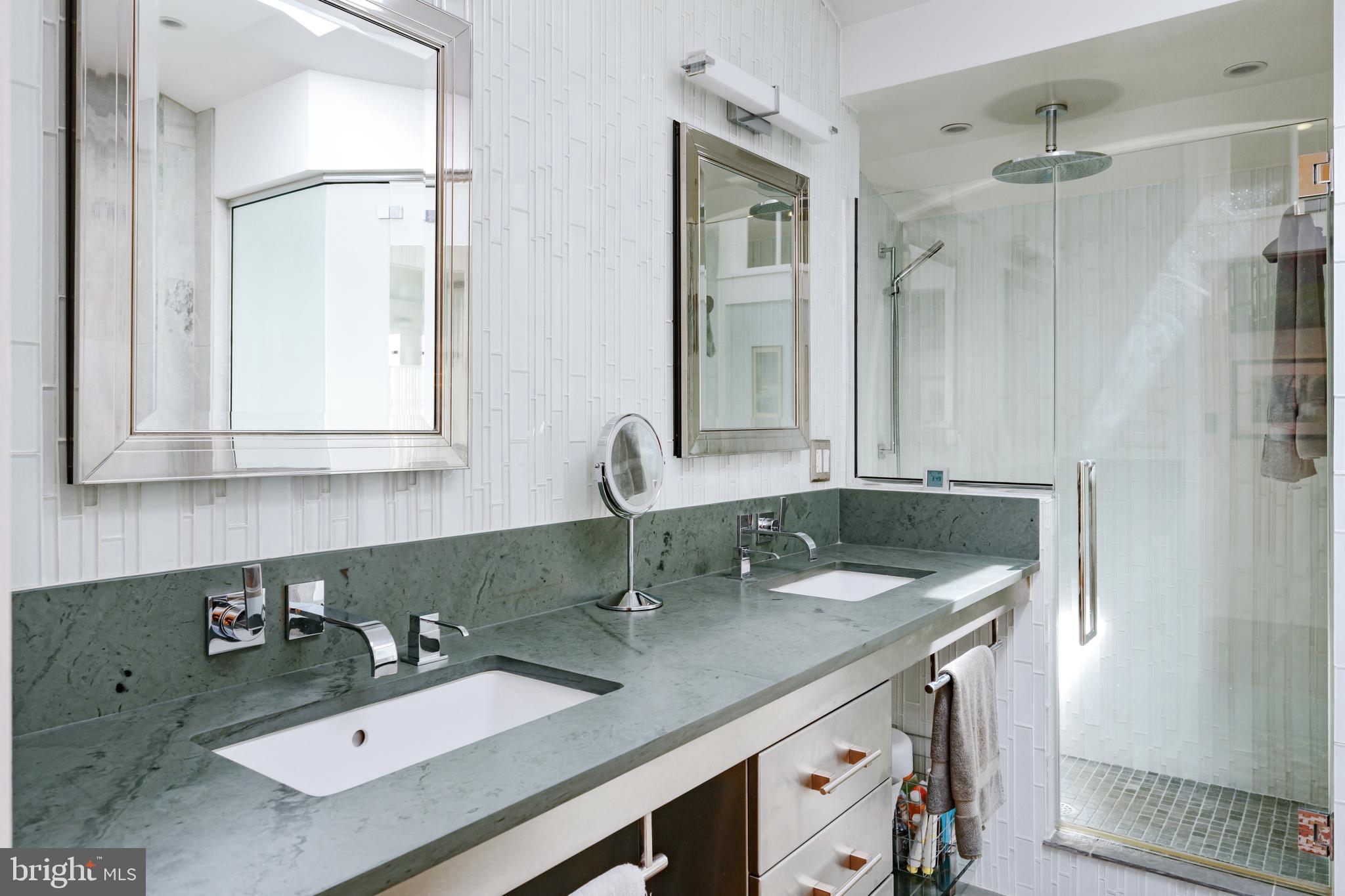 HISTORIC OLD TOWN - Residential