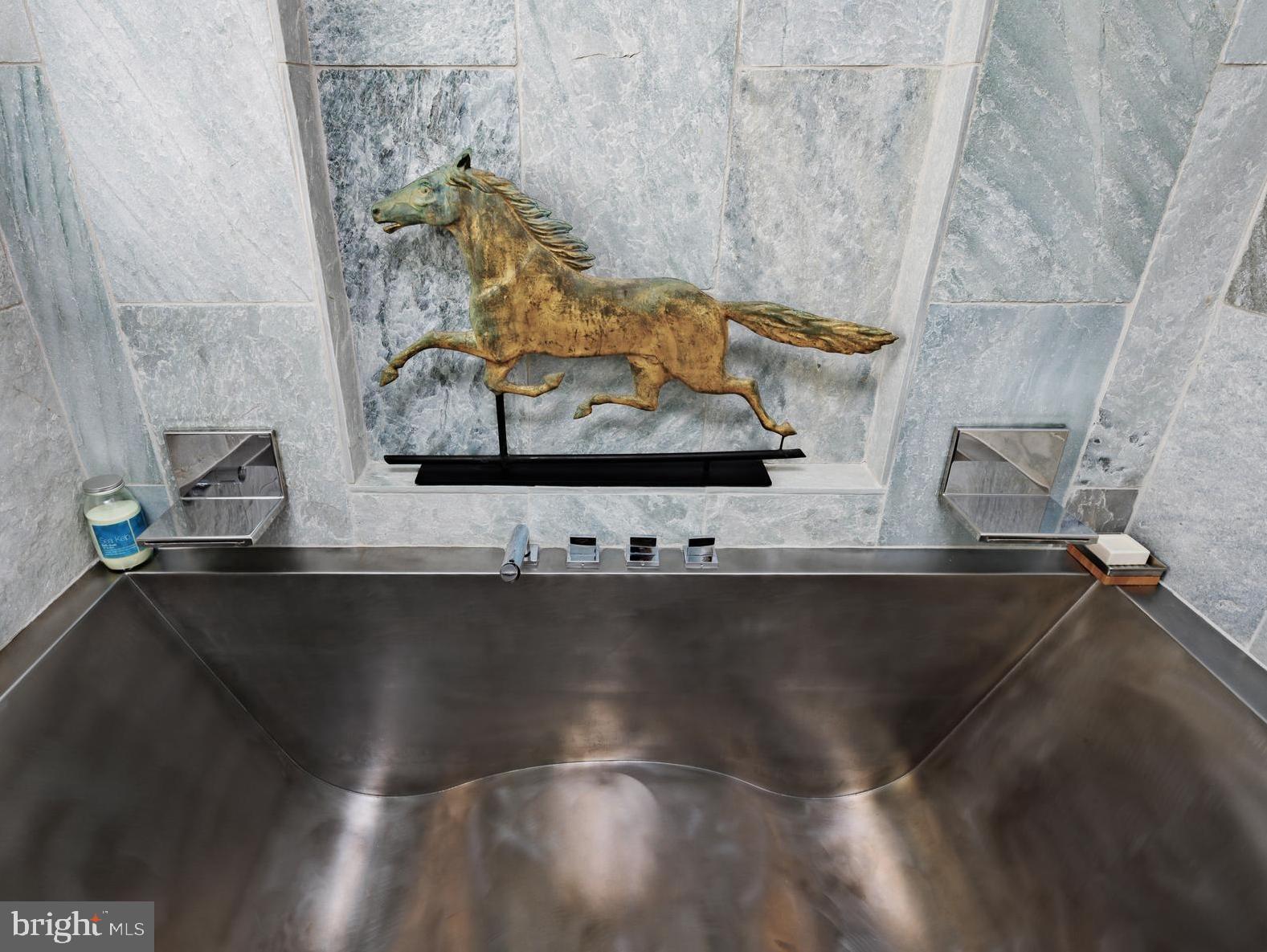 HISTORIC OLD TOWN - Residential