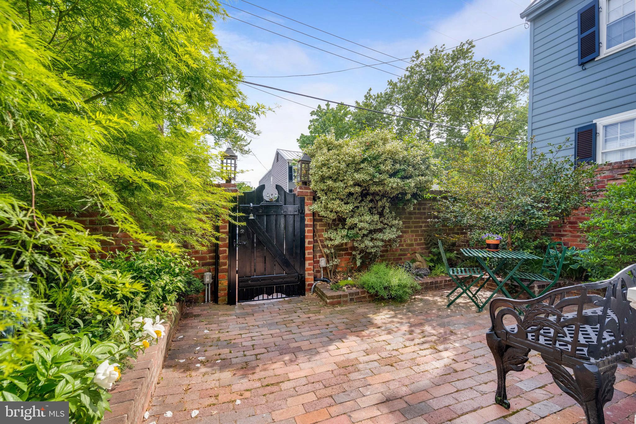 HISTORIC OLD TOWN - Residential