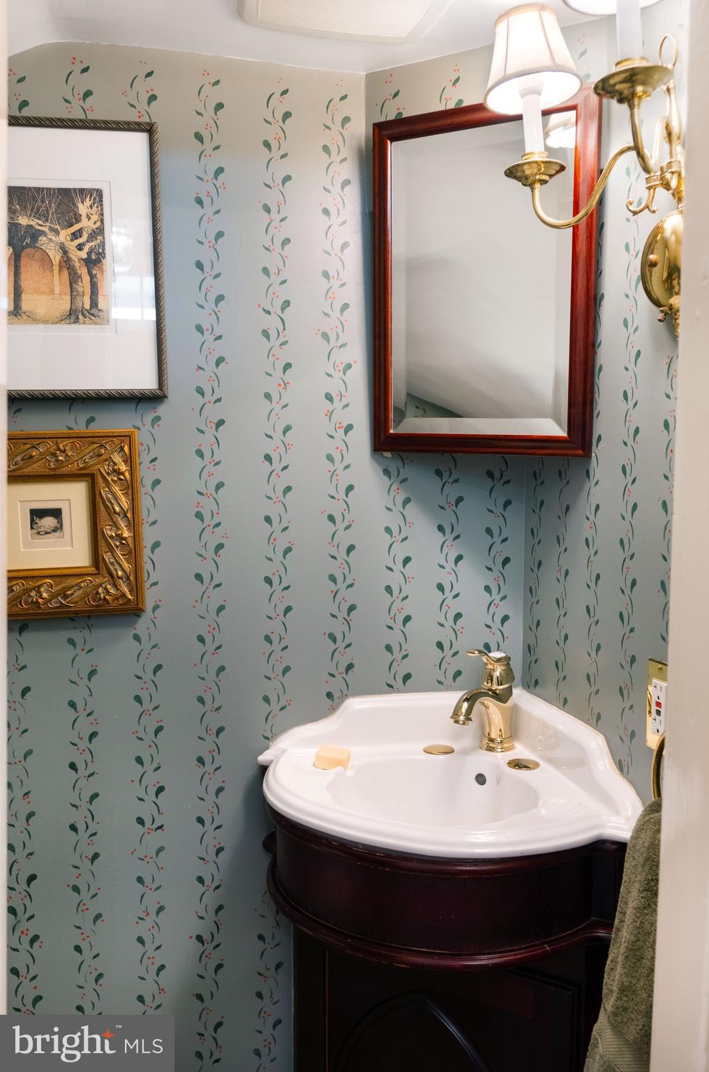 HISTORIC OLD TOWN - Residential