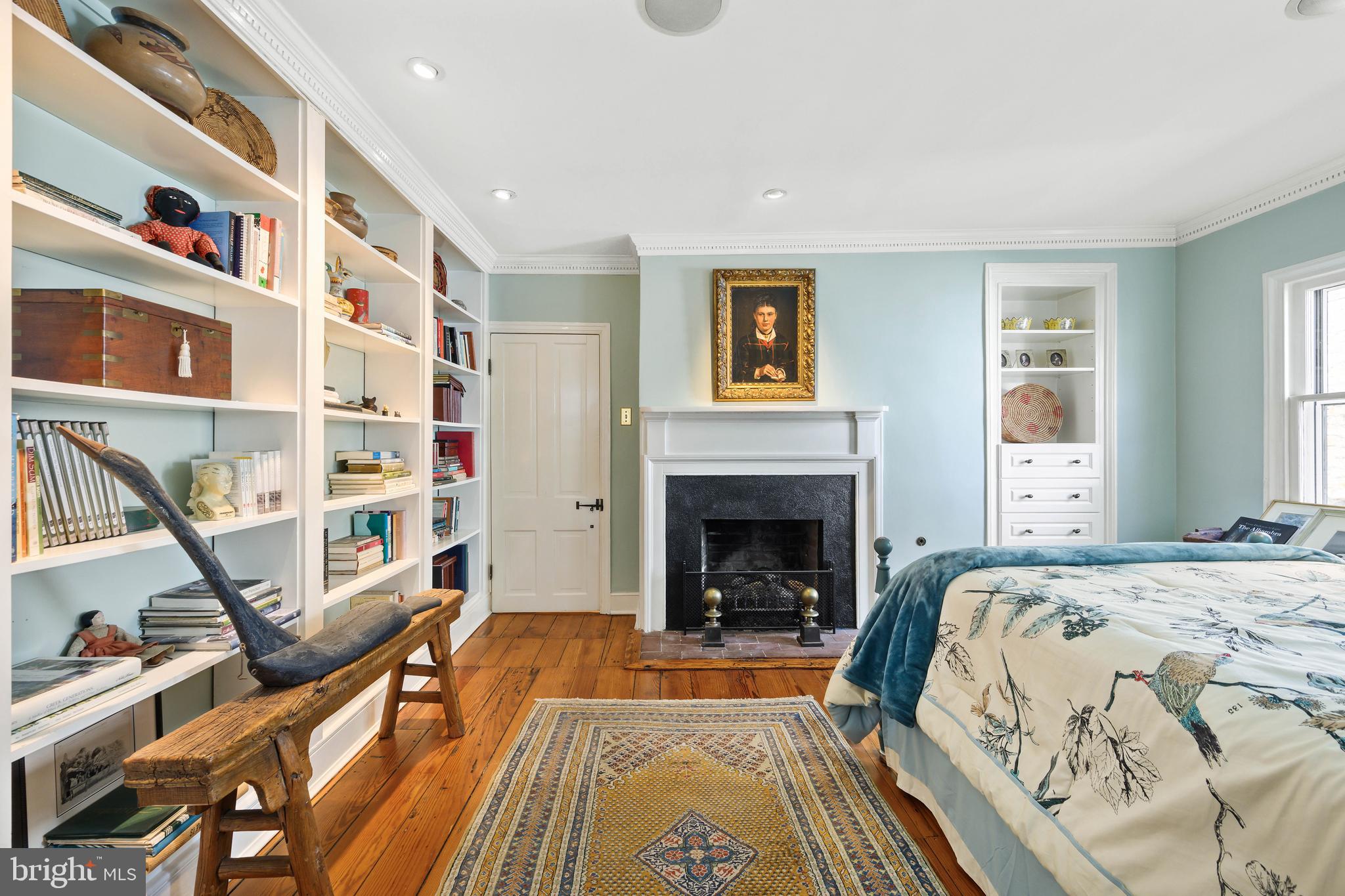 HISTORIC OLD TOWN - Residential