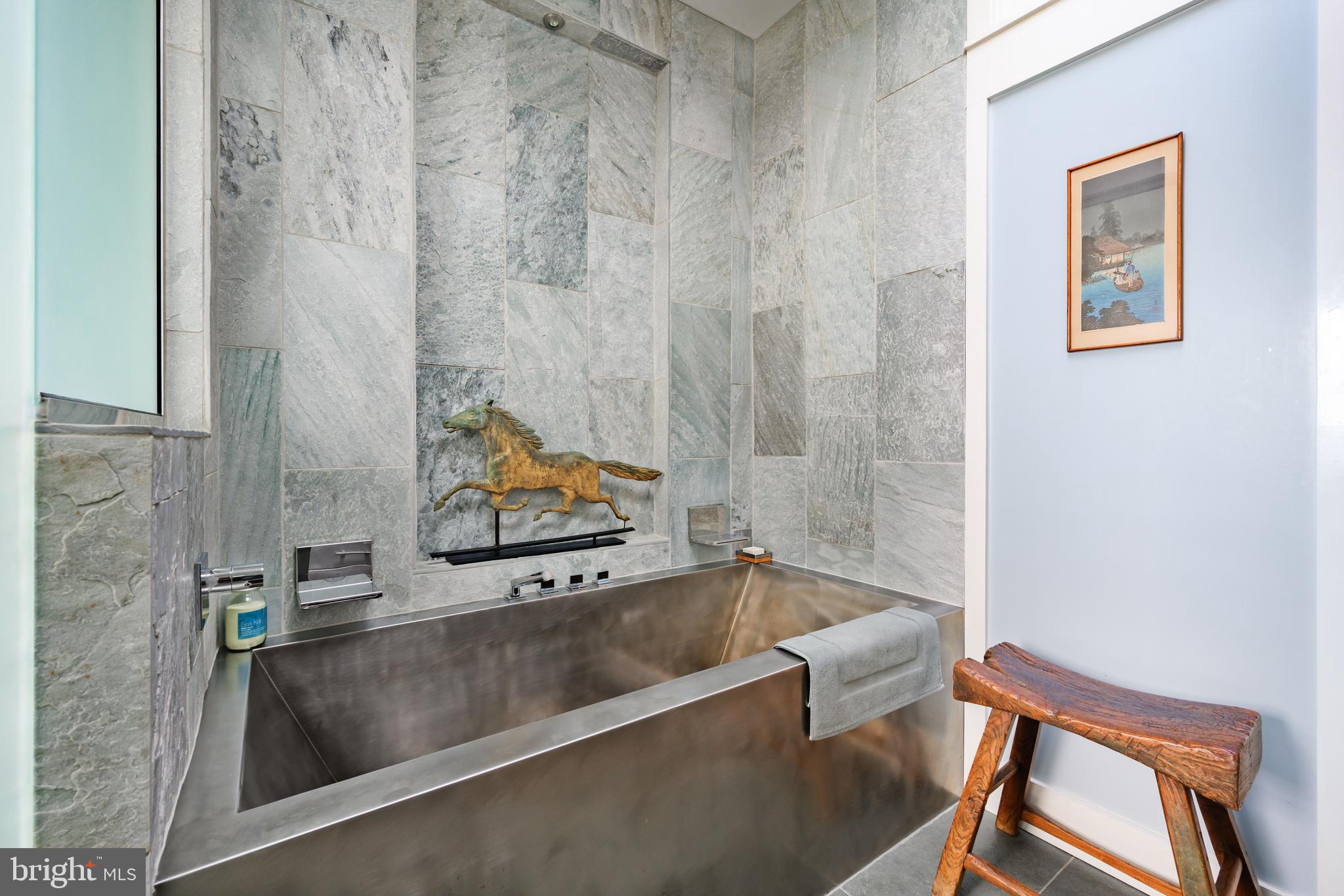 HISTORIC OLD TOWN - Residential