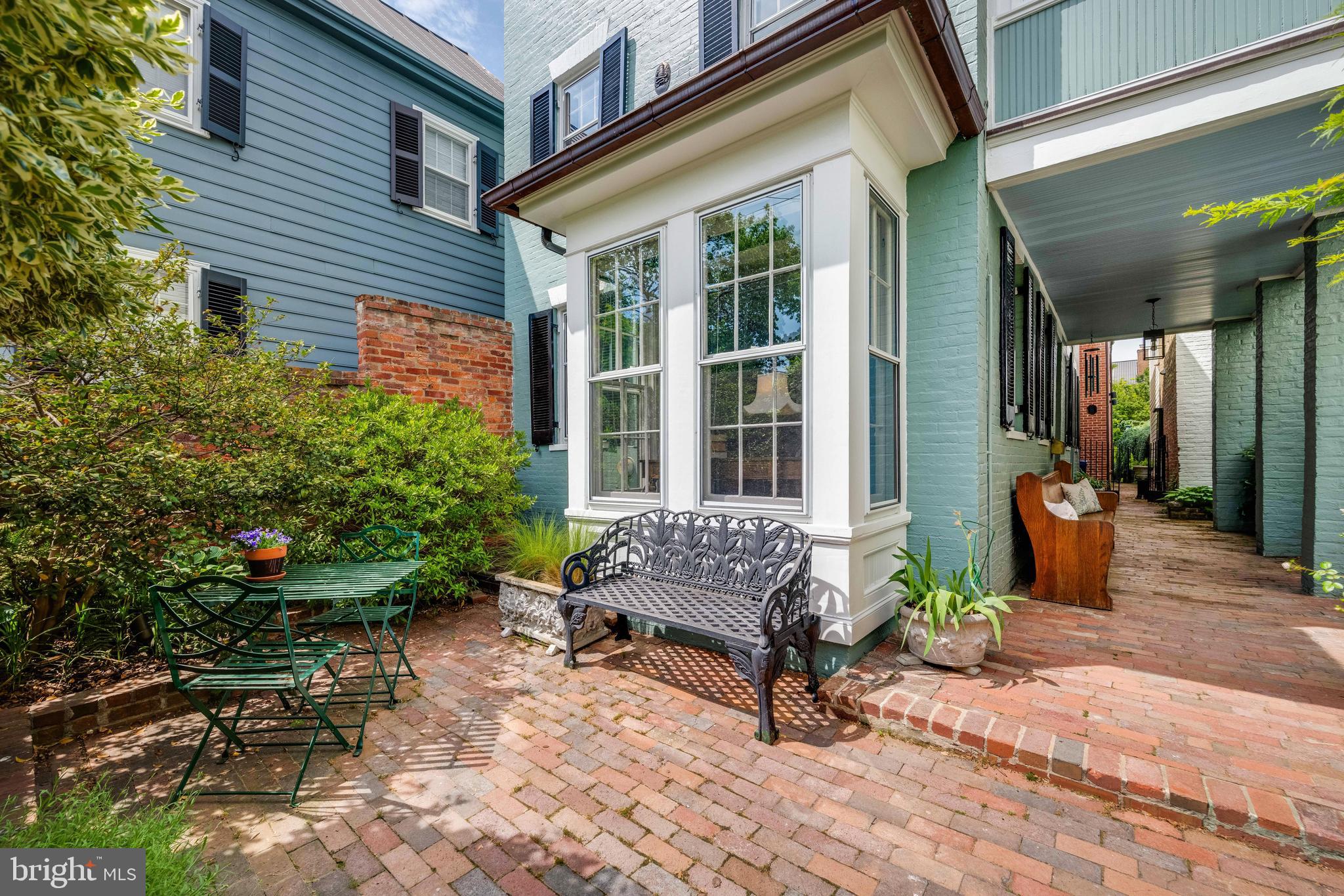 HISTORIC OLD TOWN - Residential