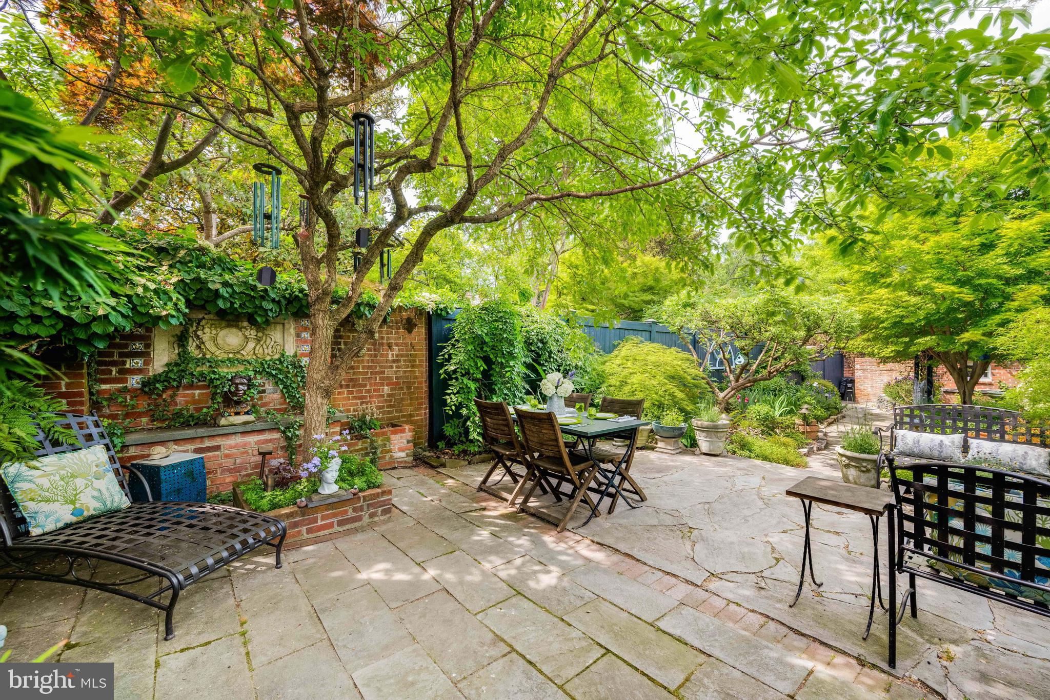 HISTORIC OLD TOWN - Residential