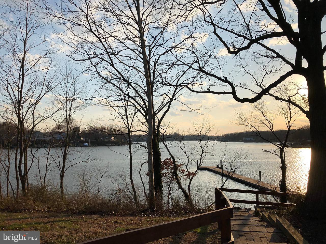 ELIZABETHS LANDING - Residential