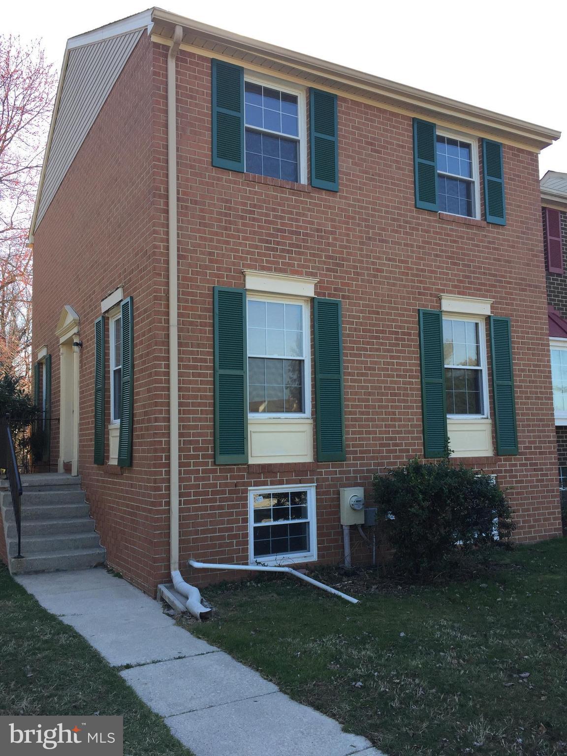 ELIZABETHS LANDING - Residential