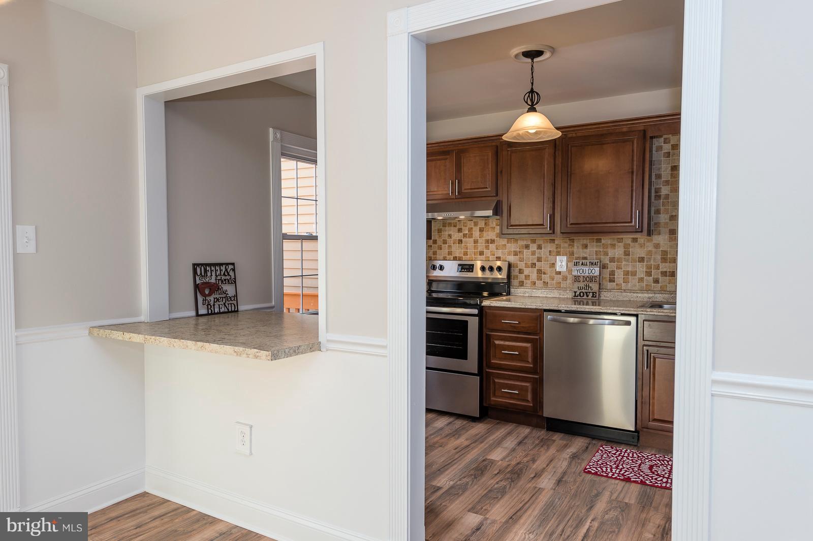 ELIZABETHS LANDING - Residential