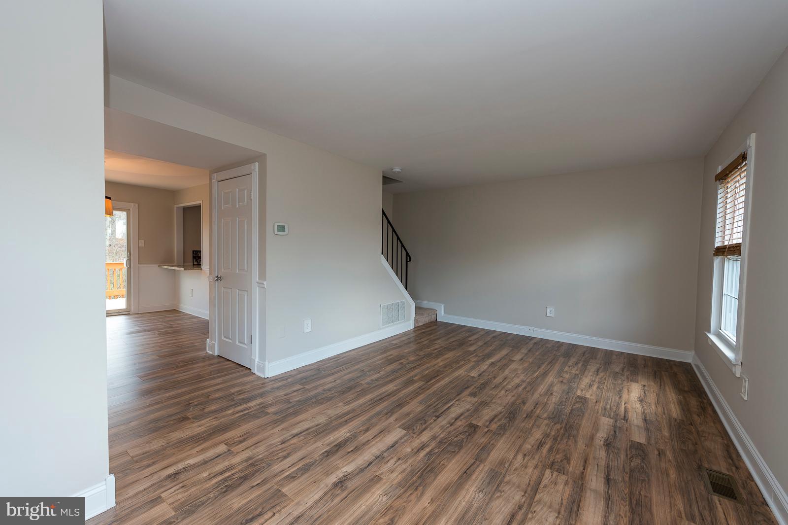 ELIZABETHS LANDING - Residential