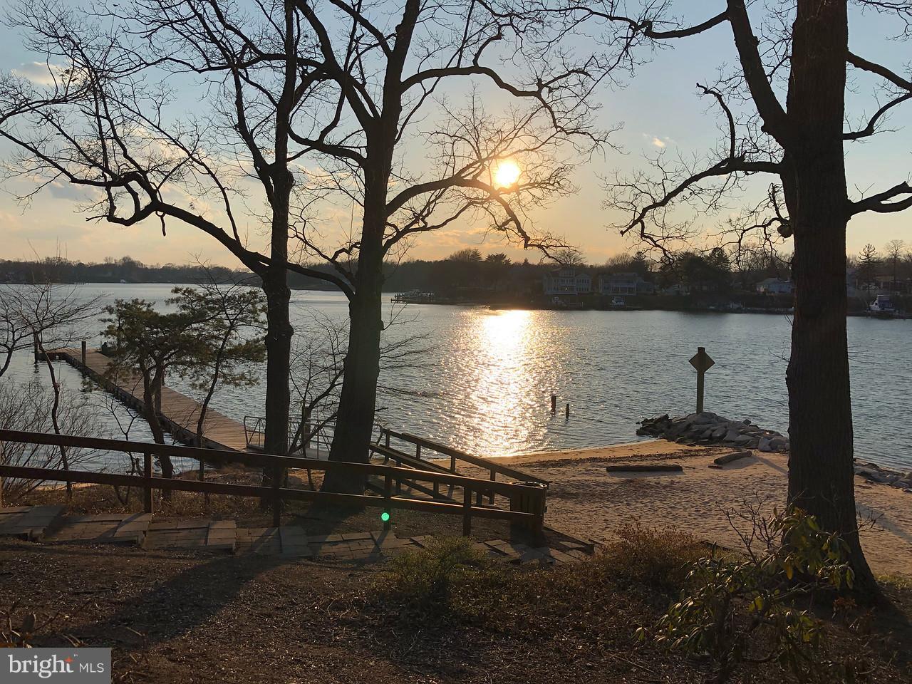 ELIZABETHS LANDING - Residential