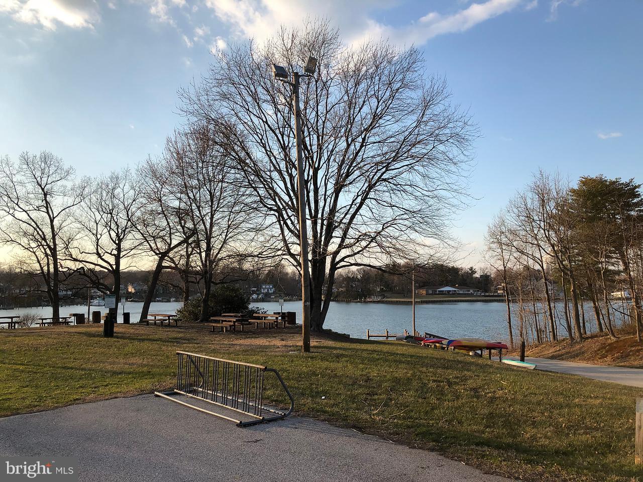 ELIZABETHS LANDING - Residential