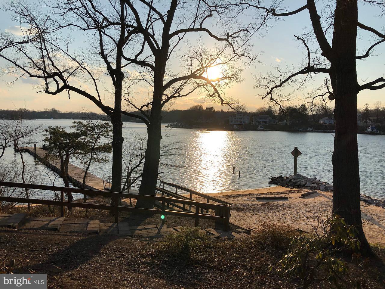 ELIZABETHS LANDING - Residential