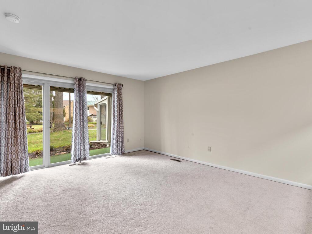 MONTGOMERY MUTUAL COOP - Residential