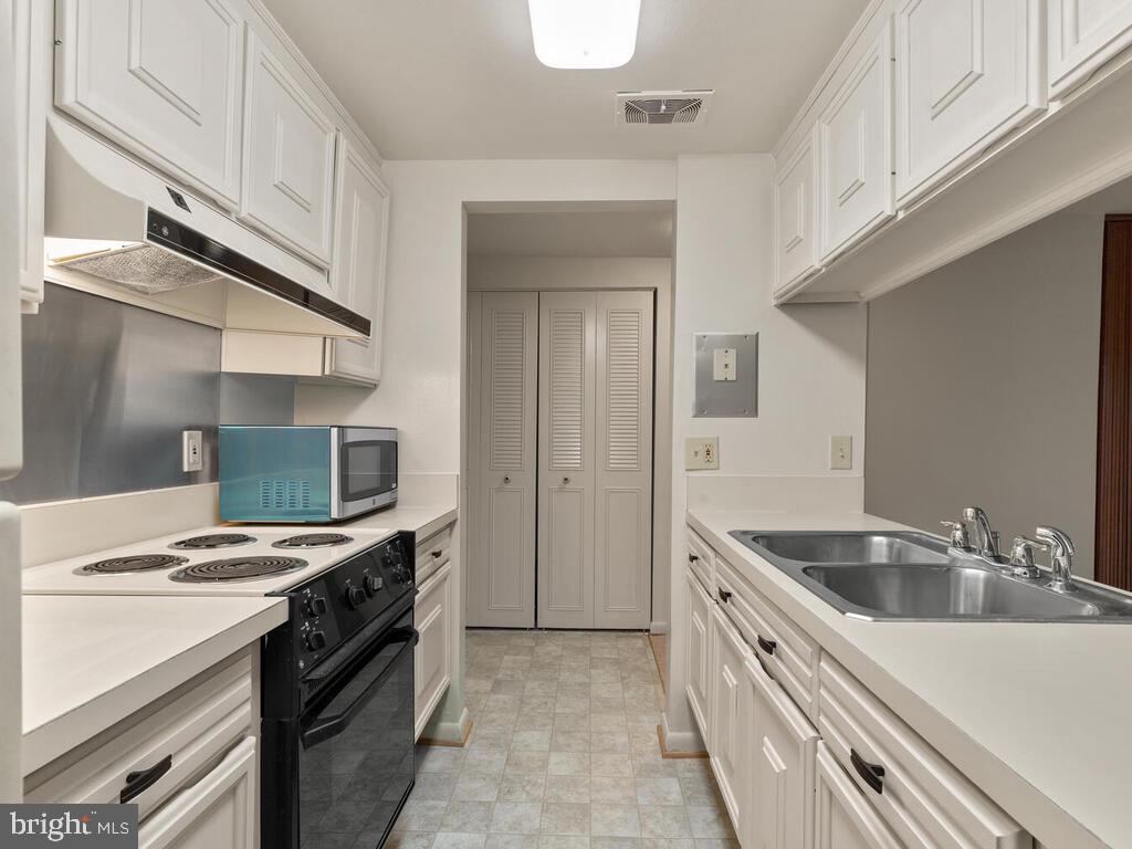 MONTGOMERY MUTUAL COOP - Residential