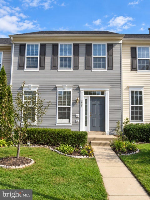 Photo of 2927 Rotterdam Loop, WOODBRIDGE, VA 22191 (MLS # VAPW2131714)
