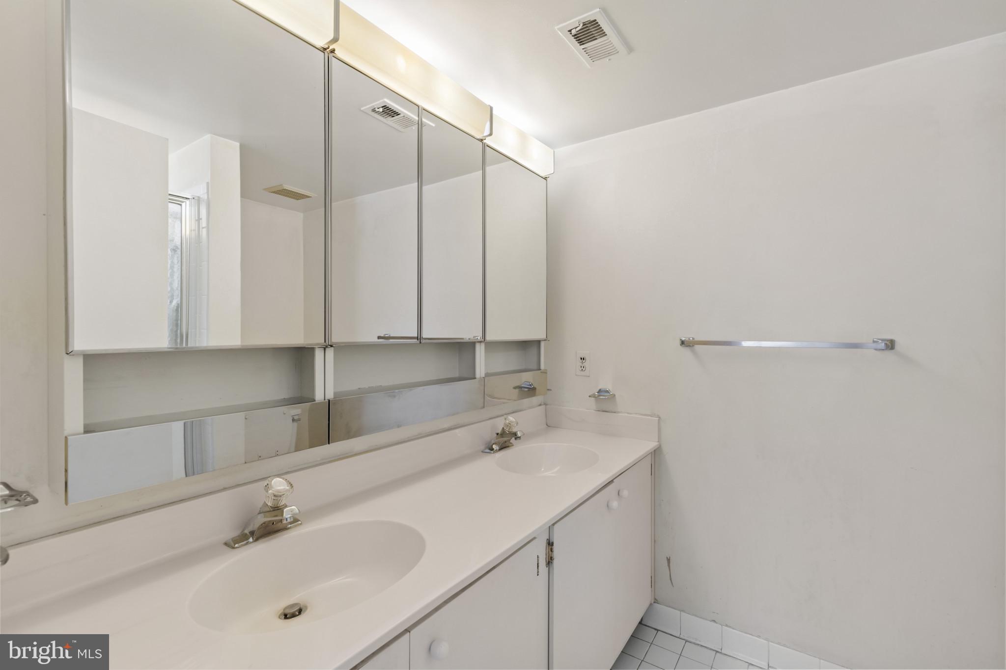 MAYS CHAPEL VILLAGE - Residential