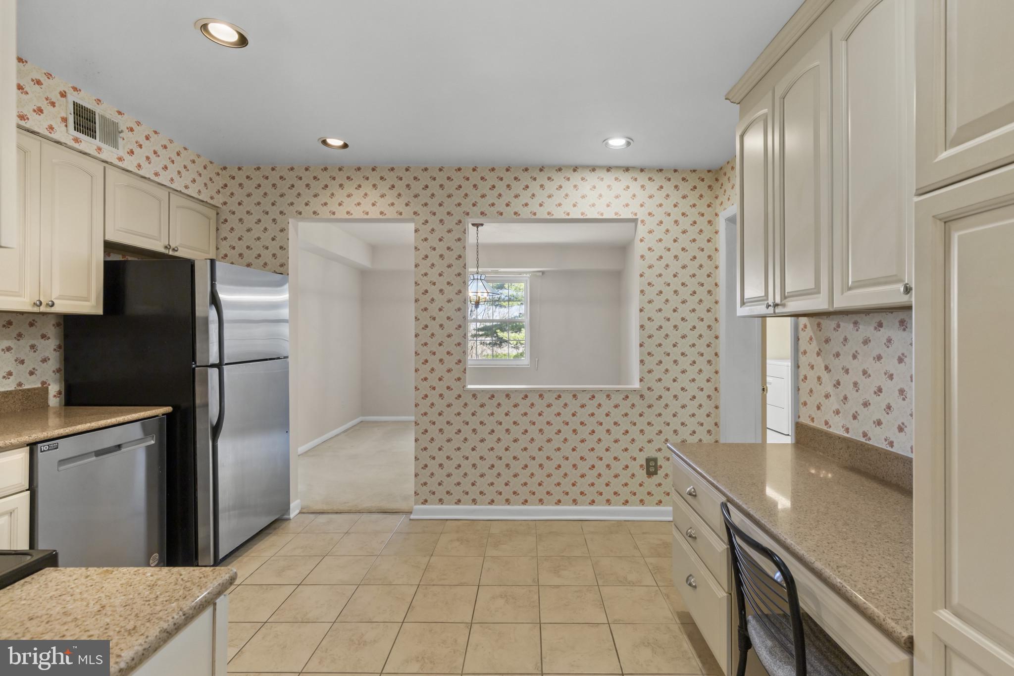 MAYS CHAPEL VILLAGE - Residential