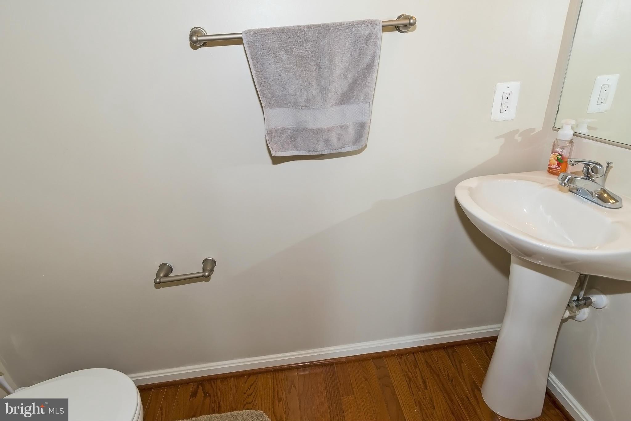 FIELDSTONE FARM - Residential Lease