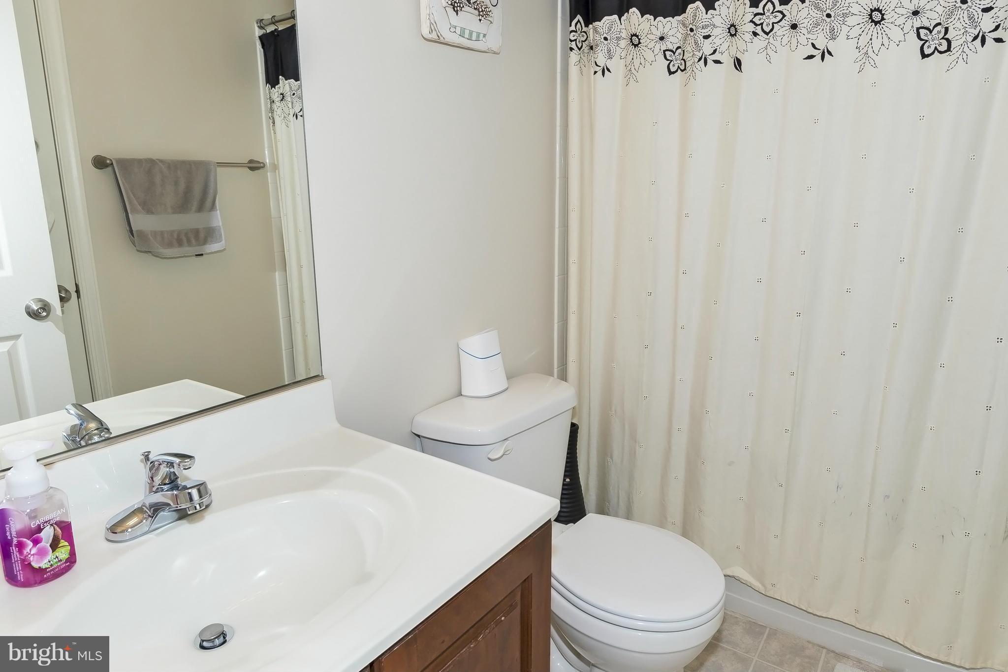 FIELDSTONE FARM - Residential Lease