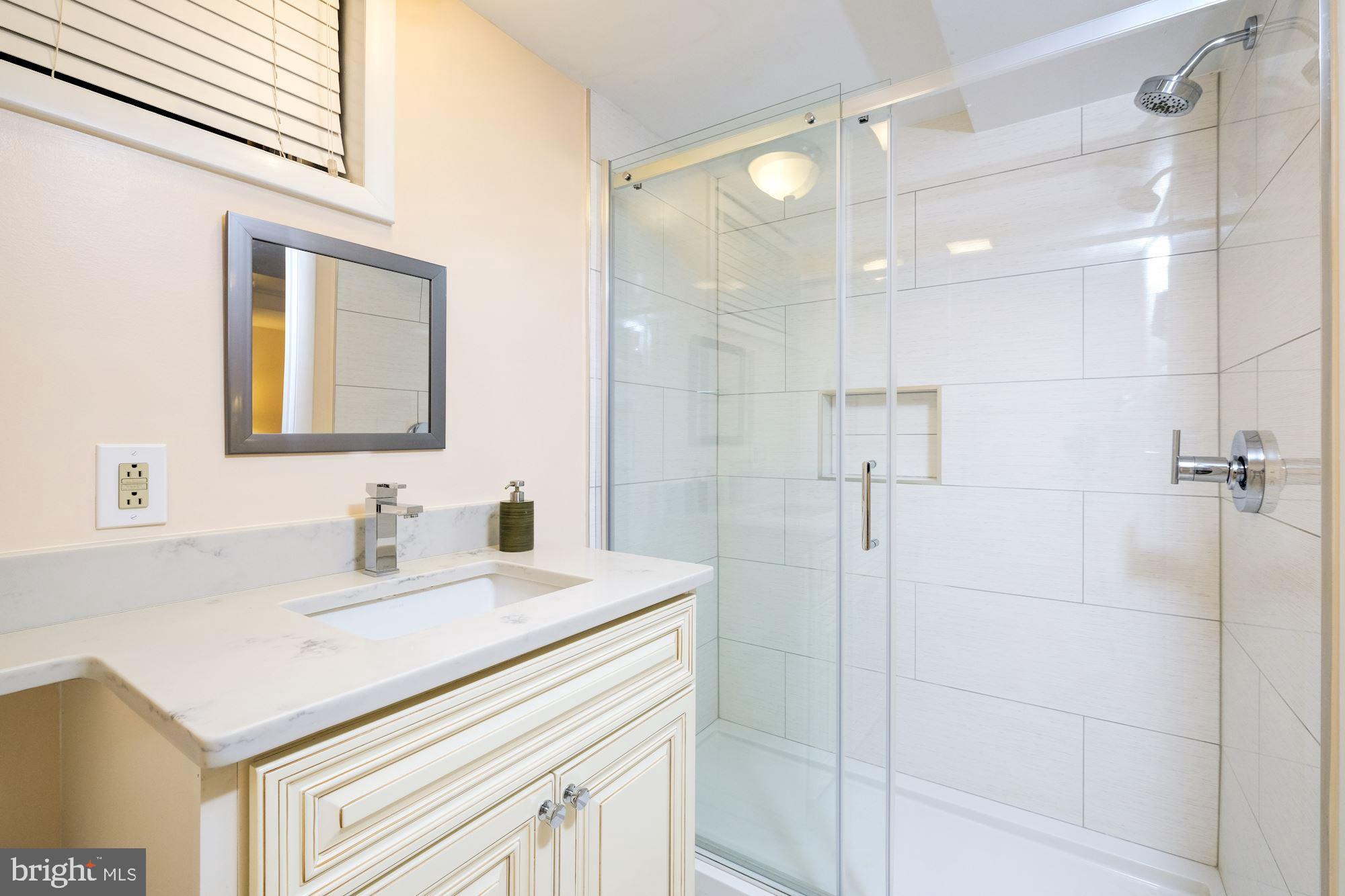 ROCK CREEK HILLS - Residential