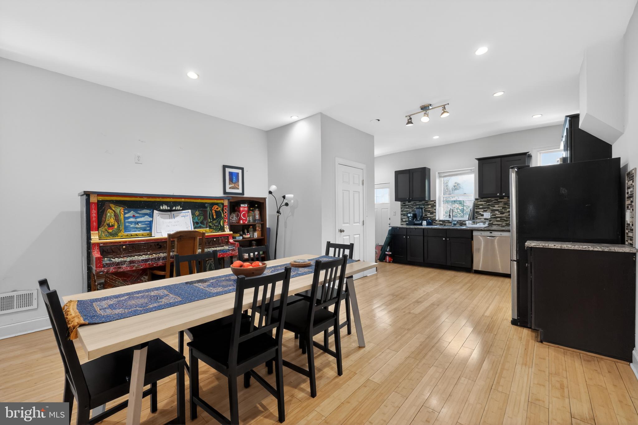 CEDAR PARK - Residential