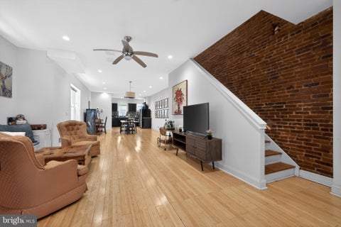 Townhouse For Sale - 5010 Catharine Street<br/> PHILADELPHIA, PA 19143