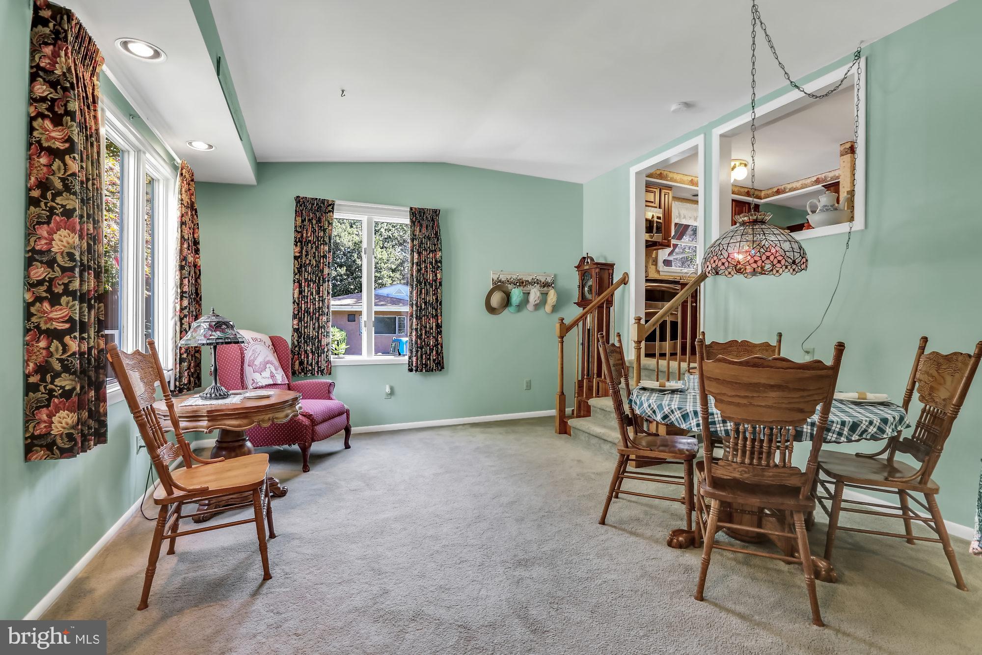 OAKFORD - Residential