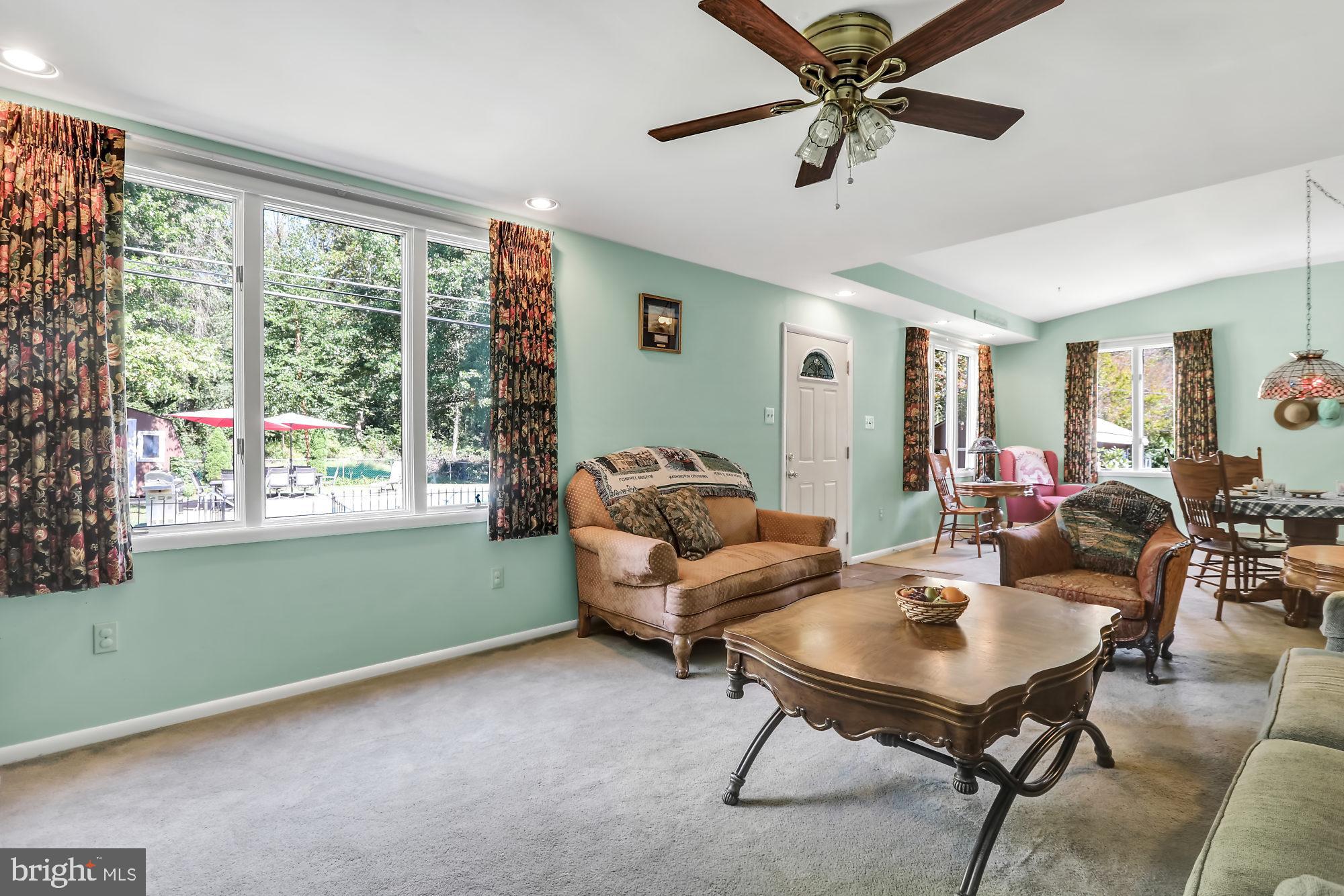 OAKFORD - Residential