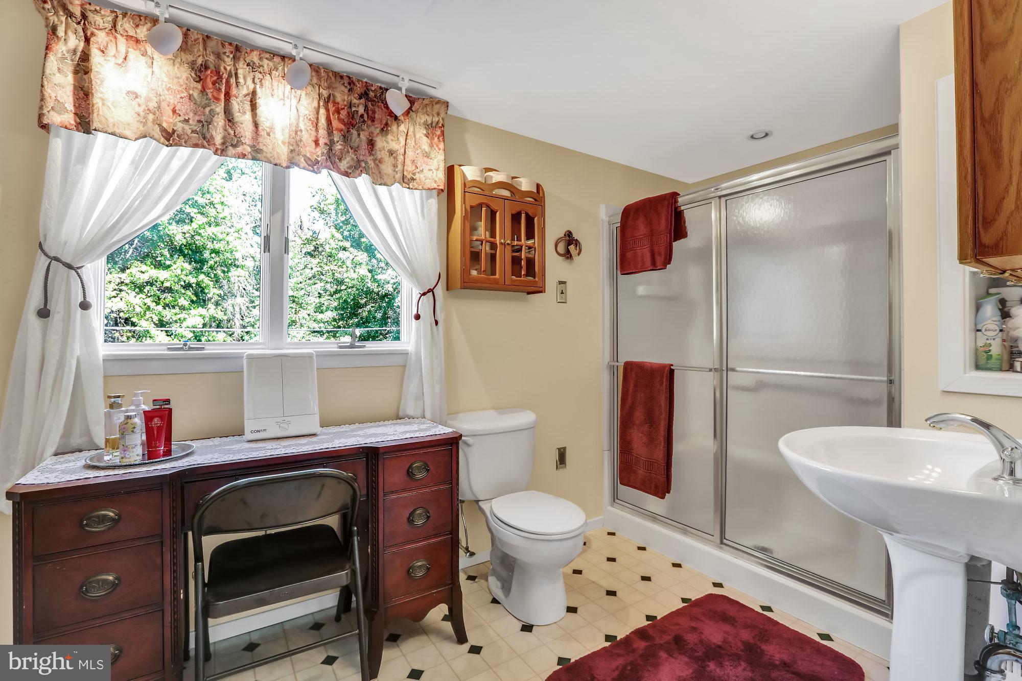 OAKFORD - Residential