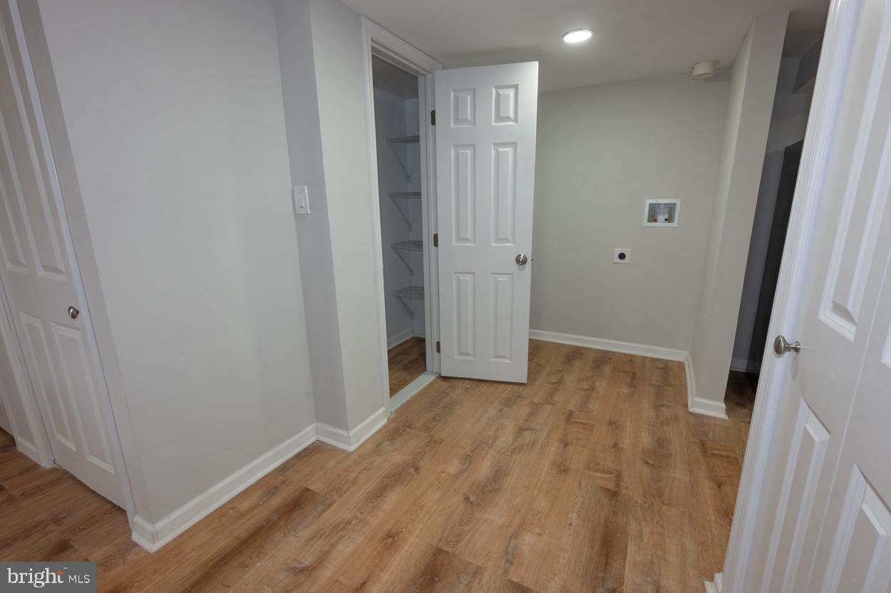 RAMBLEWOOD - Residential