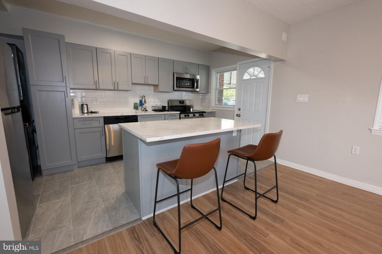 RAMBLEWOOD - Residential