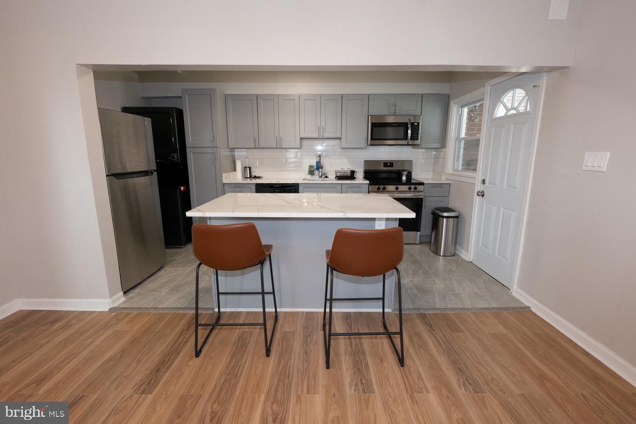 RAMBLEWOOD - Residential