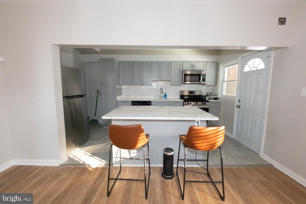 RAMBLEWOOD - Residential