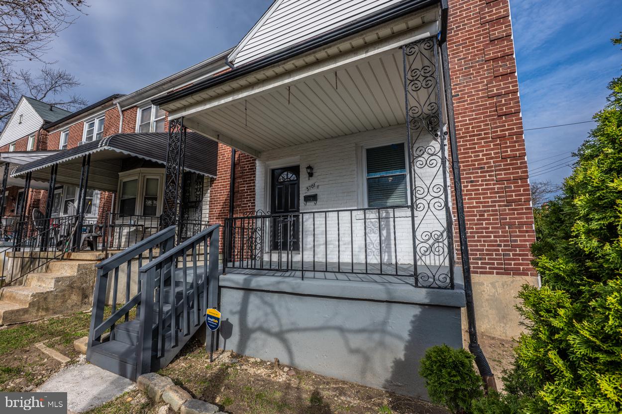 RAMBLEWOOD - Residential