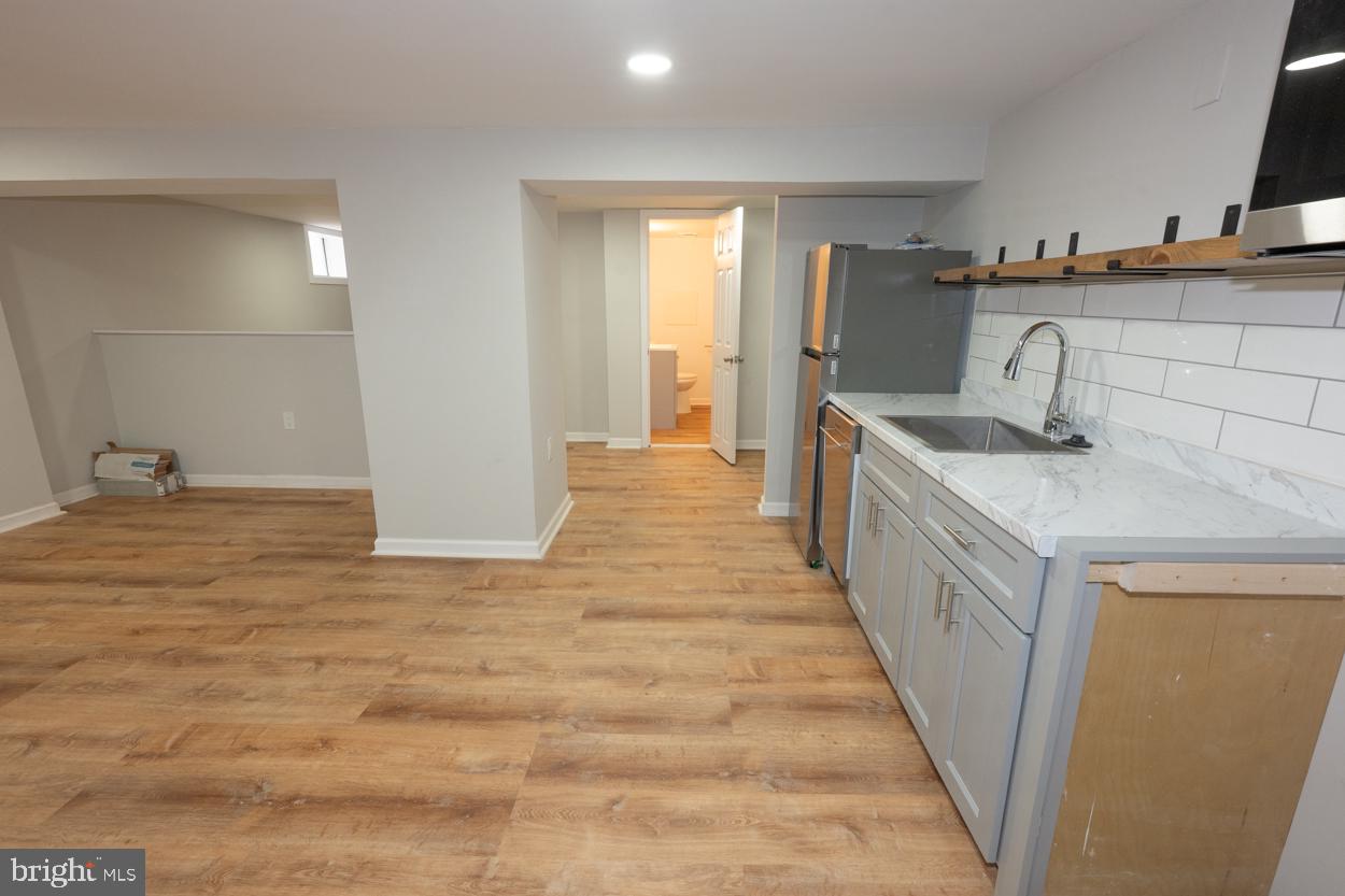 RAMBLEWOOD - Residential