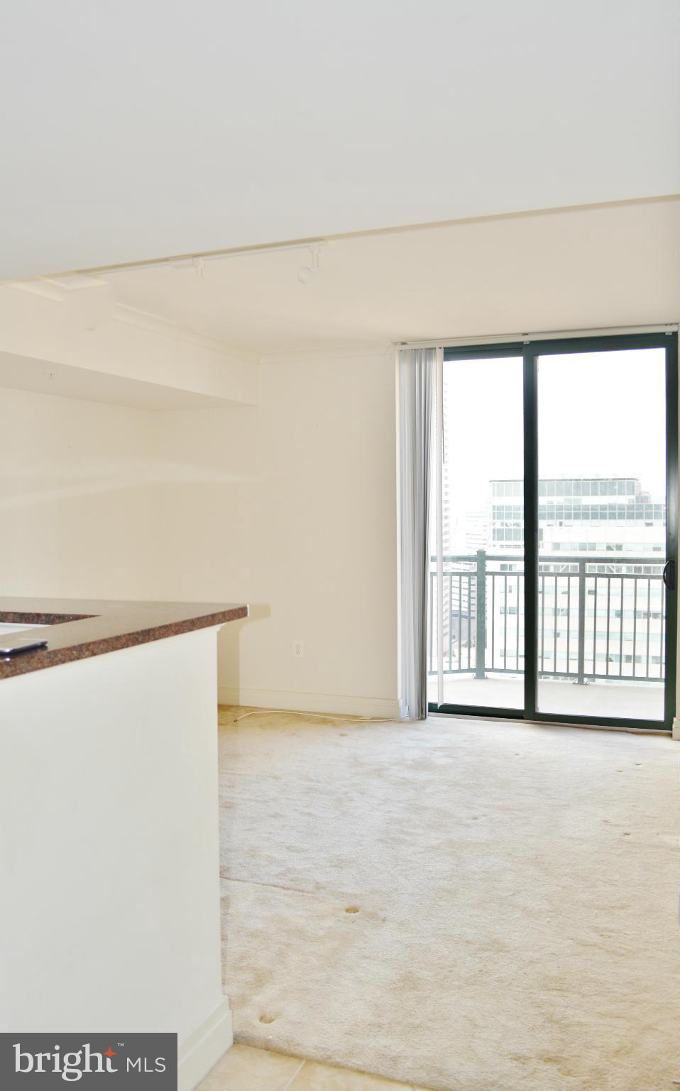 INNER HARBOR - Residential Lease