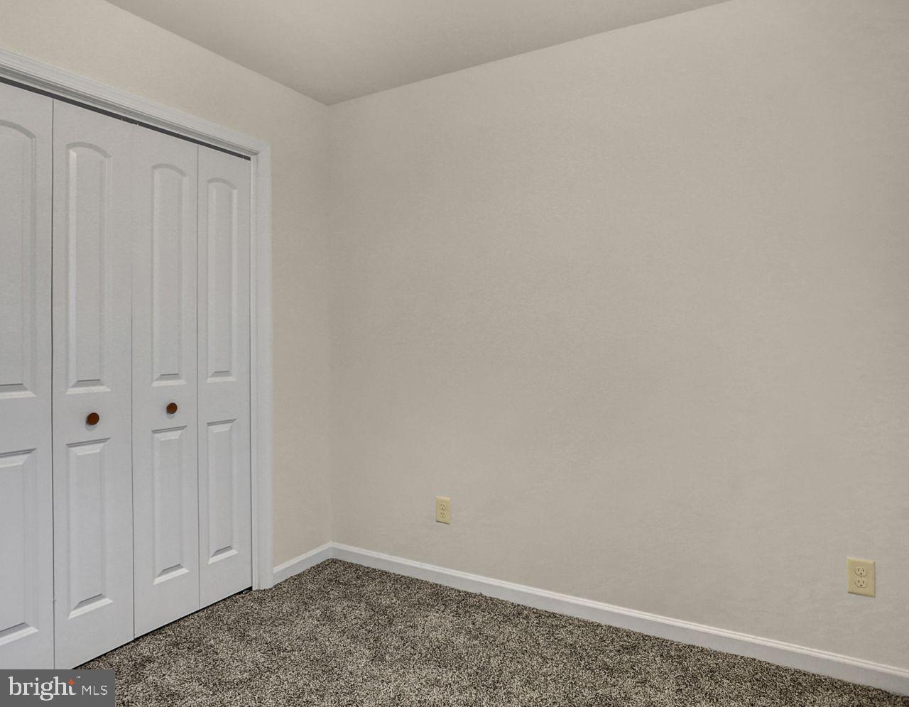 MILL CREEK ACRES - Residential