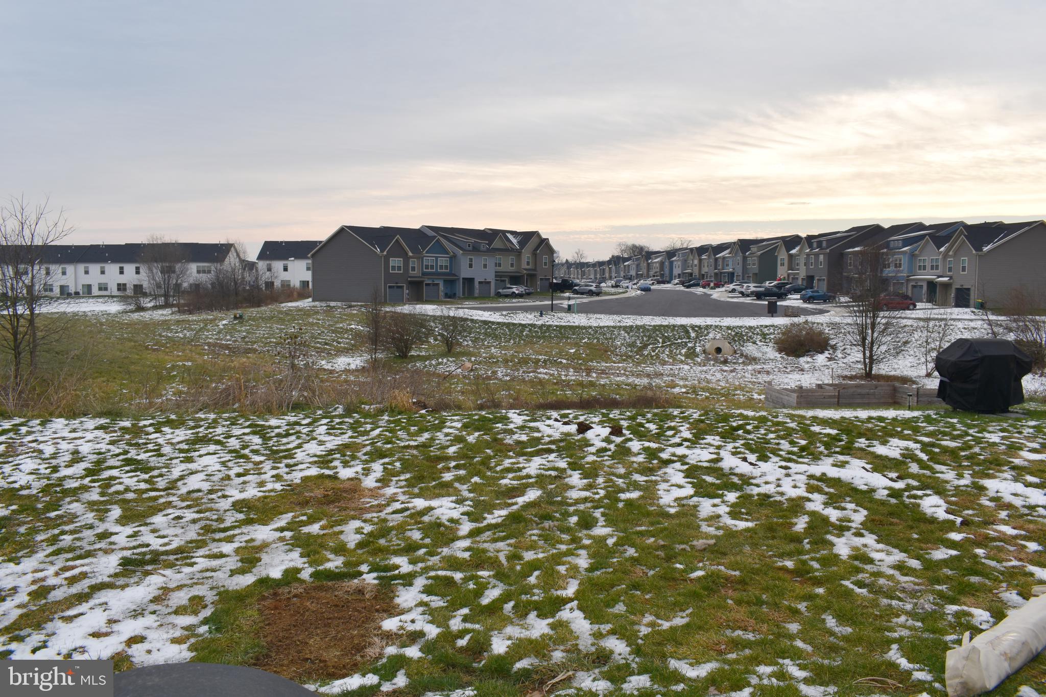 MILL CREEK ACRES - Residential