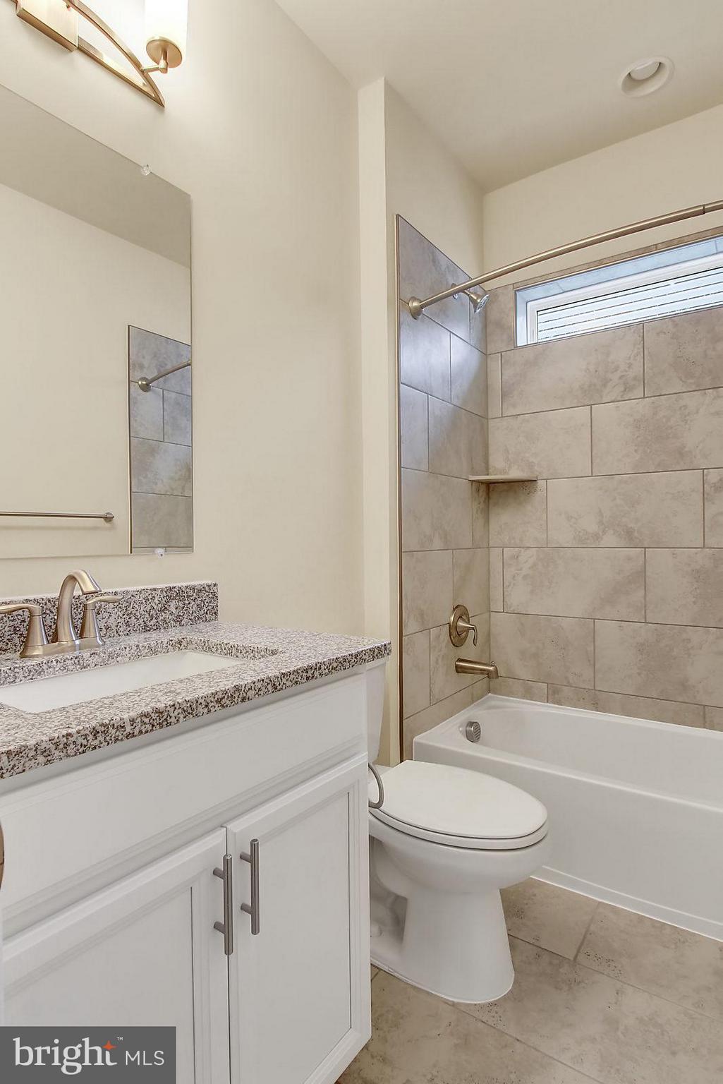 THE RESIDENCES AT BULLE ROCK SINGLES - Residential