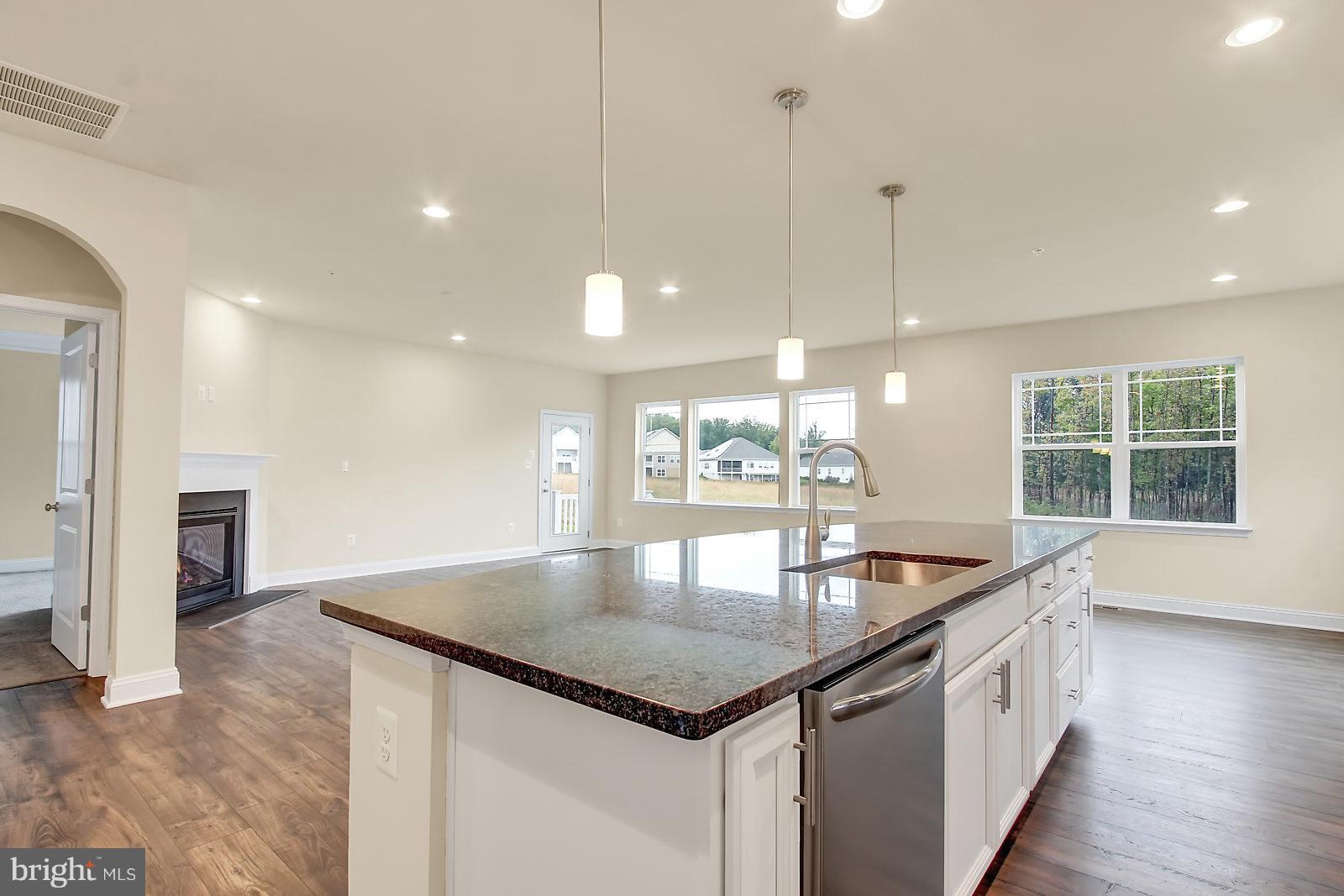 THE RESIDENCES AT BULLE ROCK SINGLES - Residential