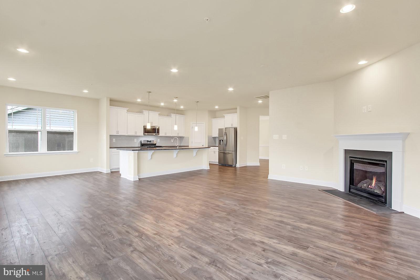 THE RESIDENCES AT BULLE ROCK SINGLES - Residential